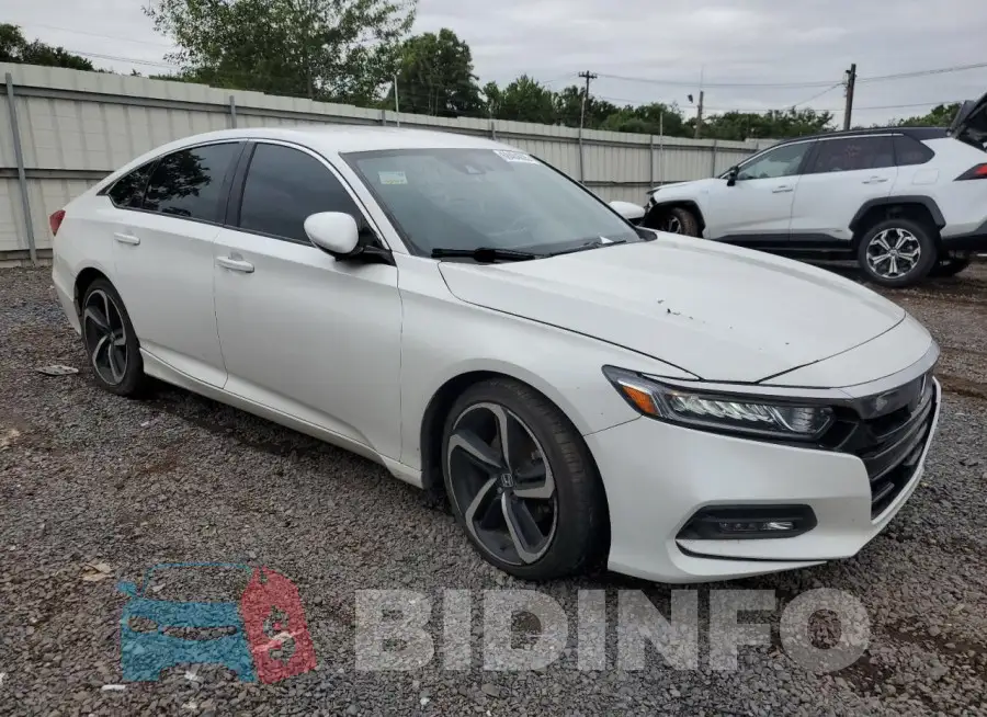 1HGCV1F31KA176009 Photo# 4