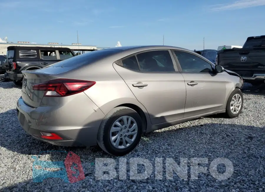 KMHD74LF0LU900961 Photo# 3