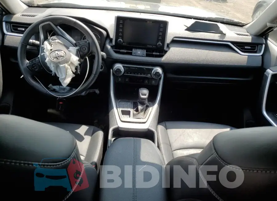 2T3R1RFV6MC227384 Photo# 8