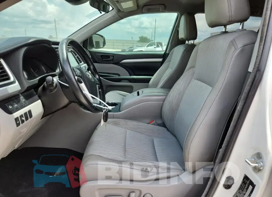 5TDZZRFH4JS250256 Photo# 7