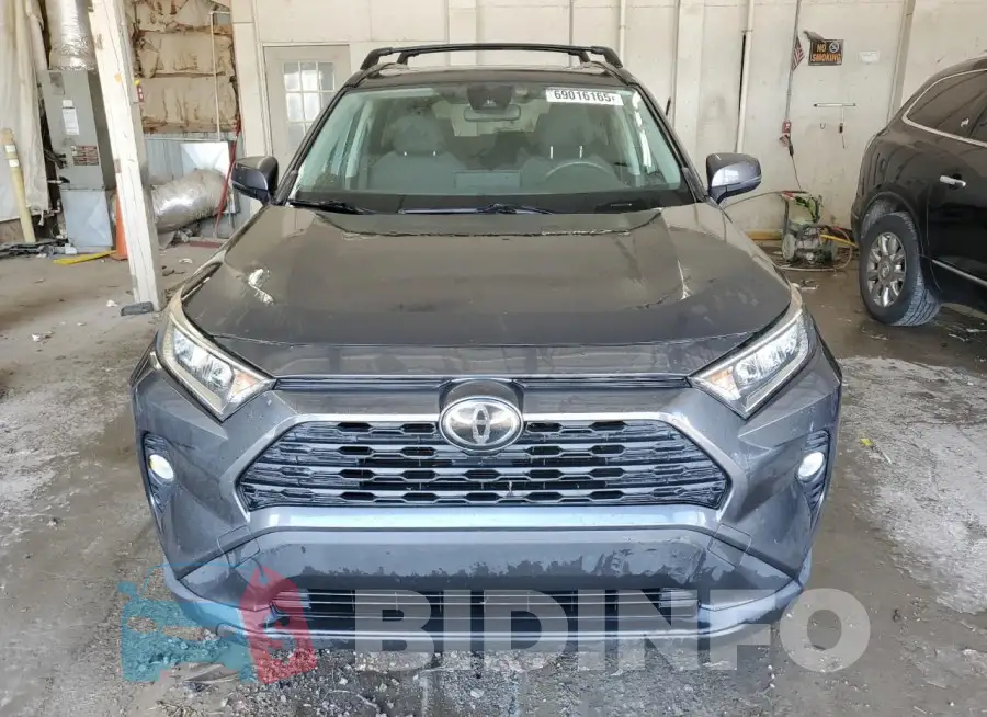 JTMW1RFV7KD018618 Photo# 5