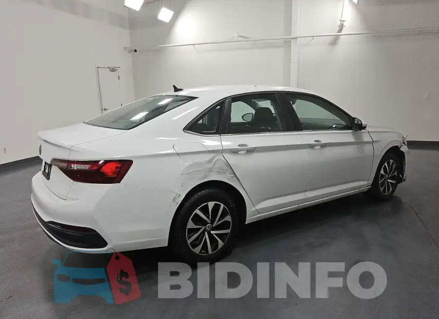 3VW5M7BU5RM003230 Photo# 3