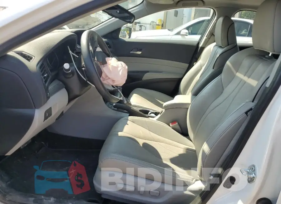 19UDE2F78MA010943 Photo# 7