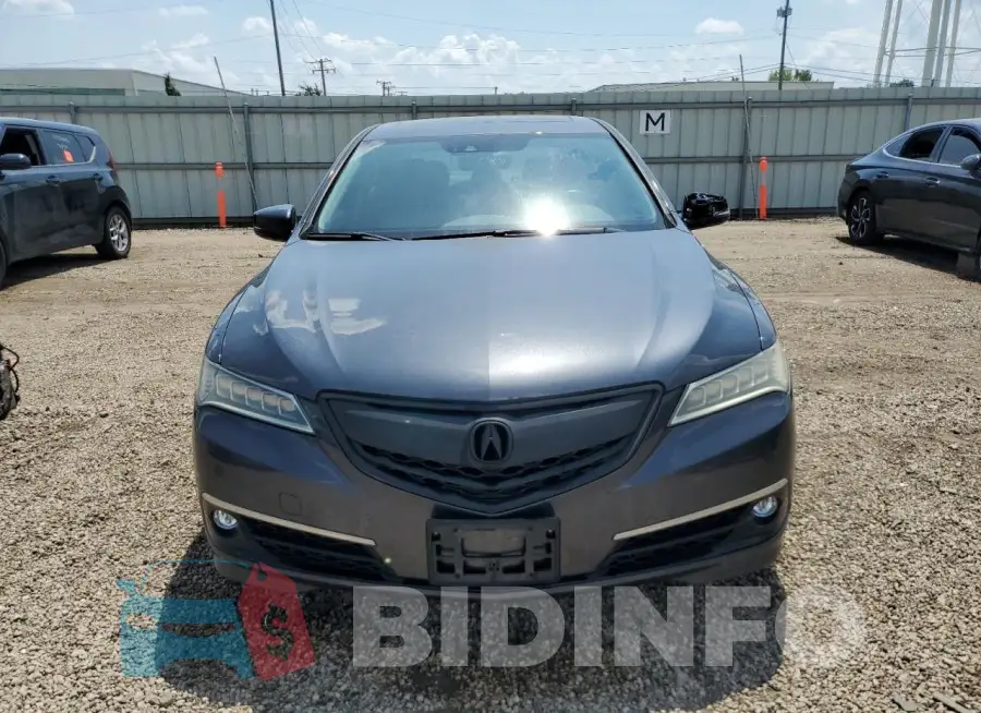 19UUB2F76GA004216 Photo# 5
