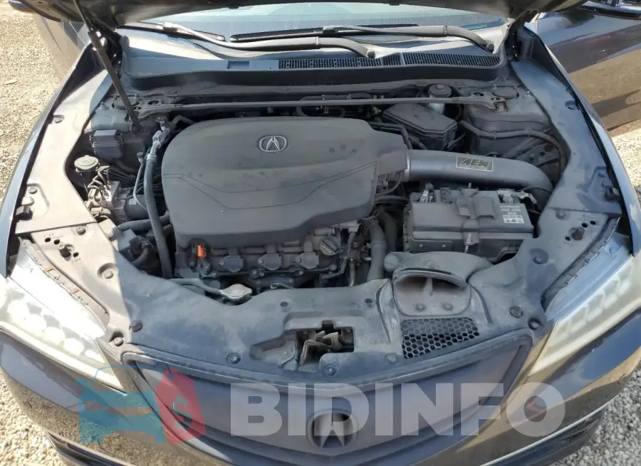 19UUB2F76GA004216 Photo# 11