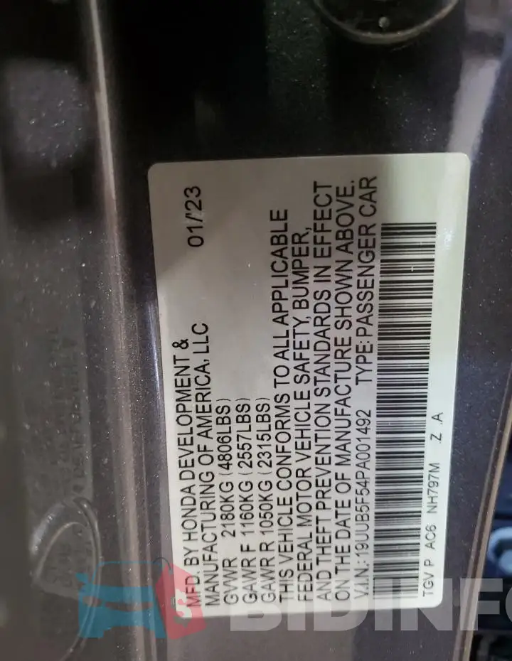 19UUB5F54PA001492 Photo# 13