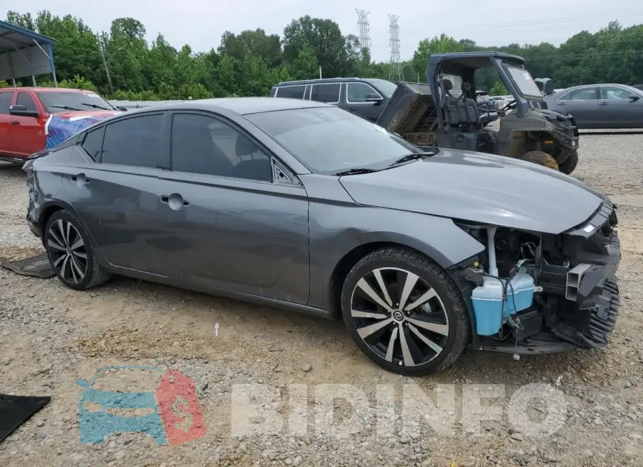 1N4BL4CV7NN418053 Photo# 4