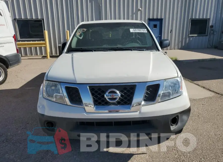 1N6BD0CT5JN755746 Photo# 5