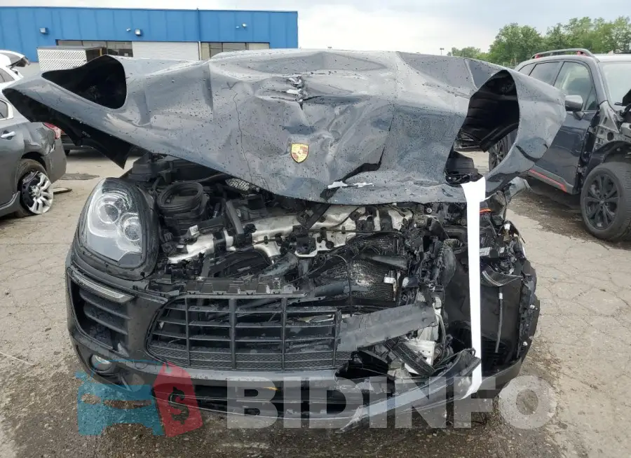 WP1AB2A59JLB38557 Photo# 5