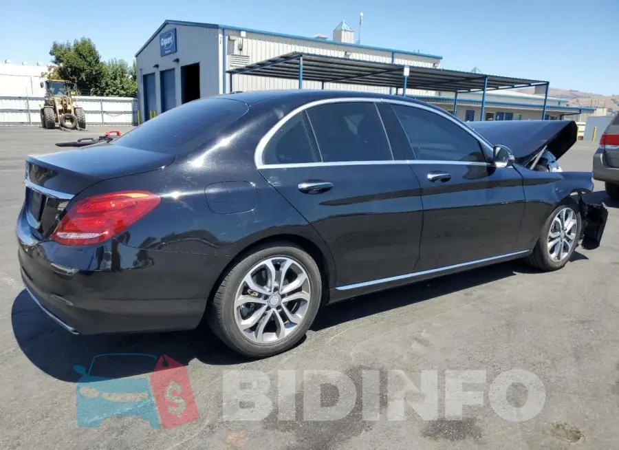 55SWF4JB7GU147572 Photo# 3