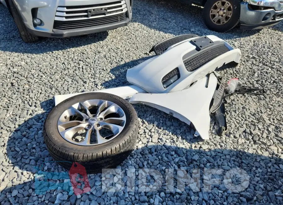 1C4RDJDG7KC821624 Photo# 13