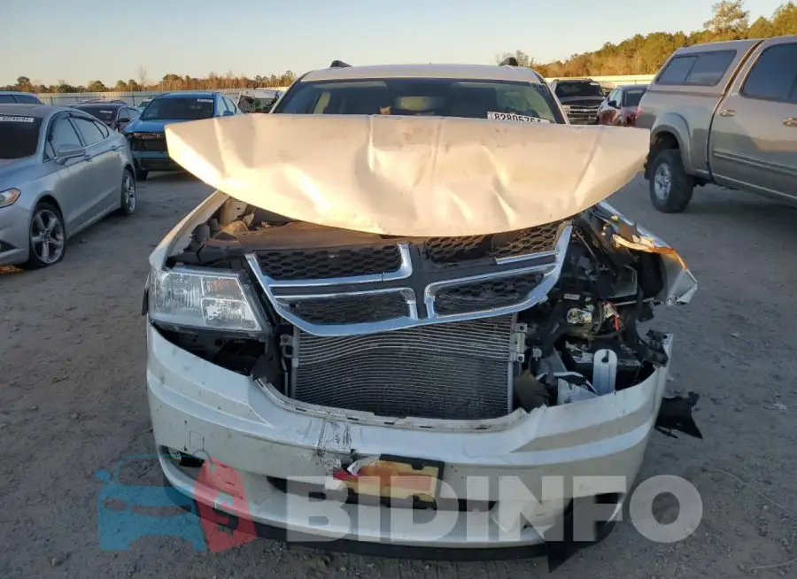 3C4PDCAB1GT102795 Photo# 12