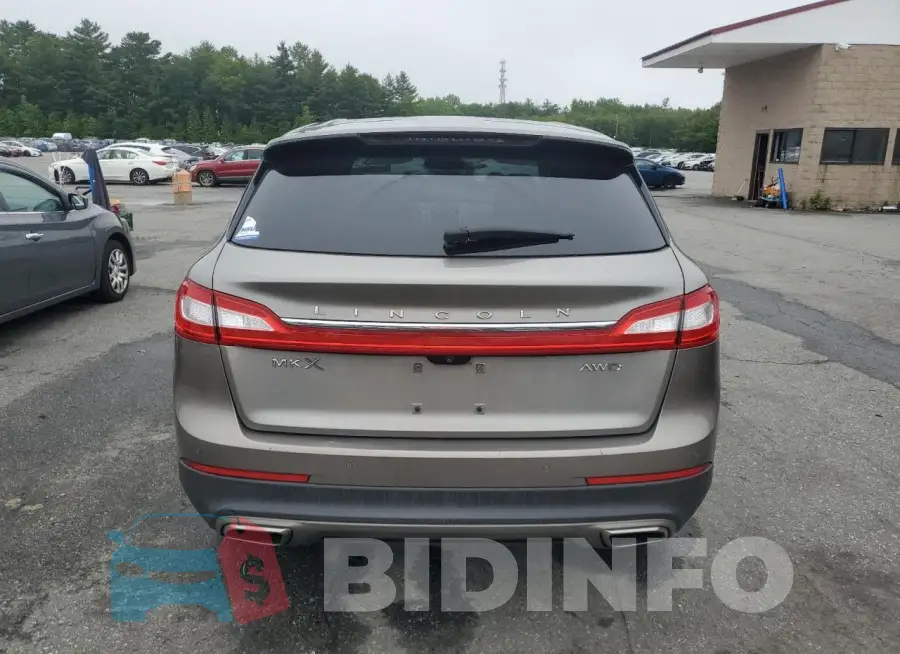 2LMTJ8LR3GBL62481 Photo# 6