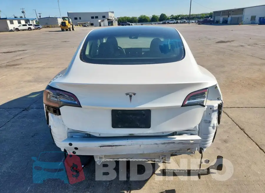 5YJ3E1EAXPF488052 Photo# 6
