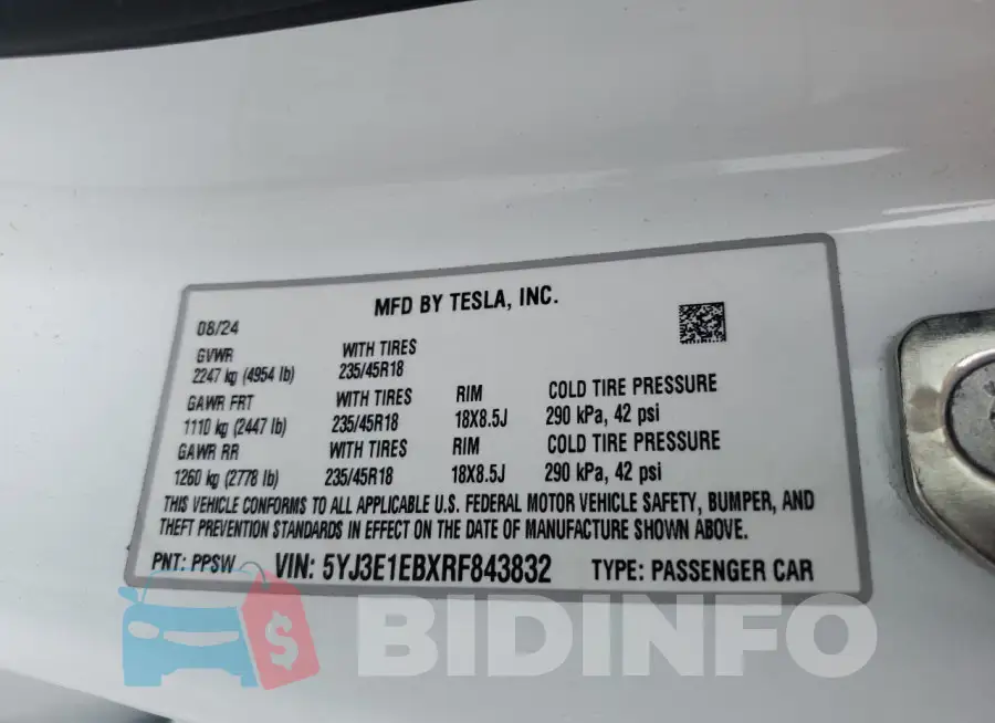 5YJ3E1EBXRF843832 Photo# 12