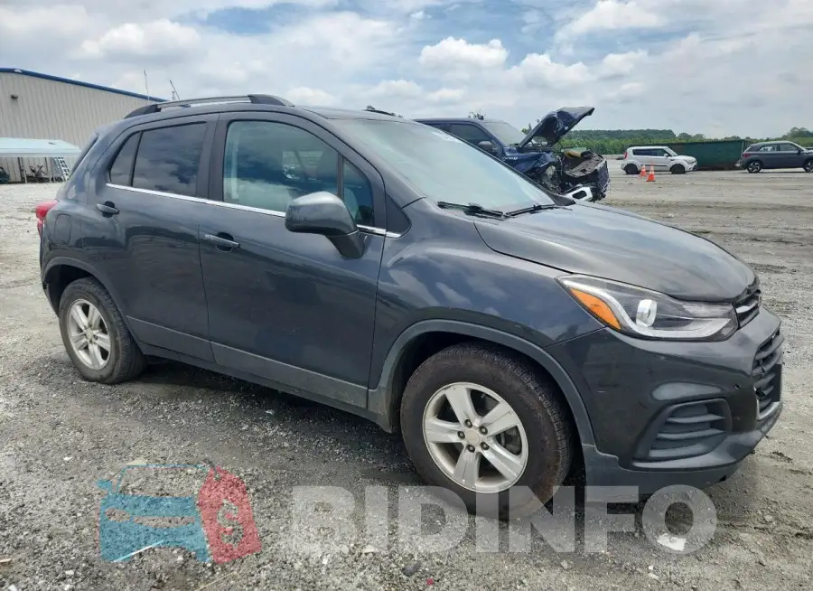 3GNCJLSB2HL159263 Photo# 4