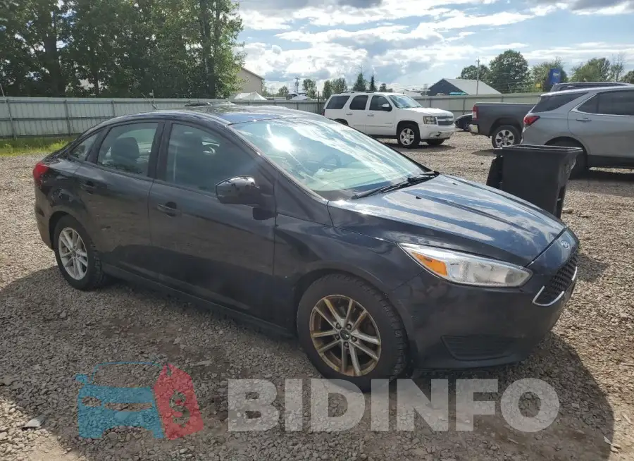 1FADP3F28JL295572 Photo# 4