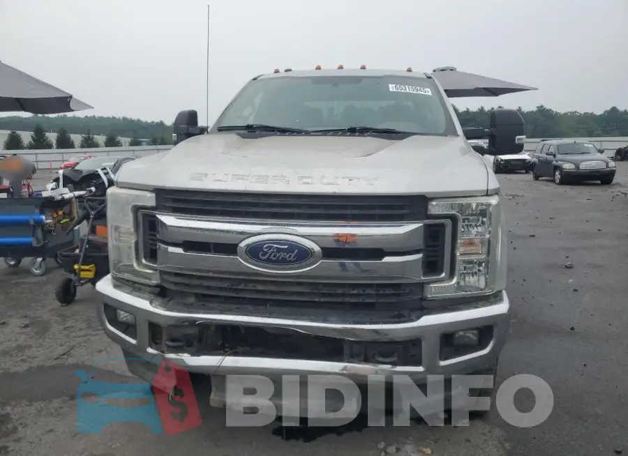1FT7W2B64HEC88176 Photo# 5