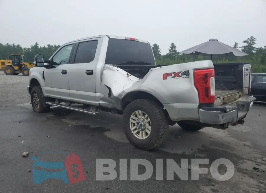 1FT7W2B64HEC88176 Photo# 2