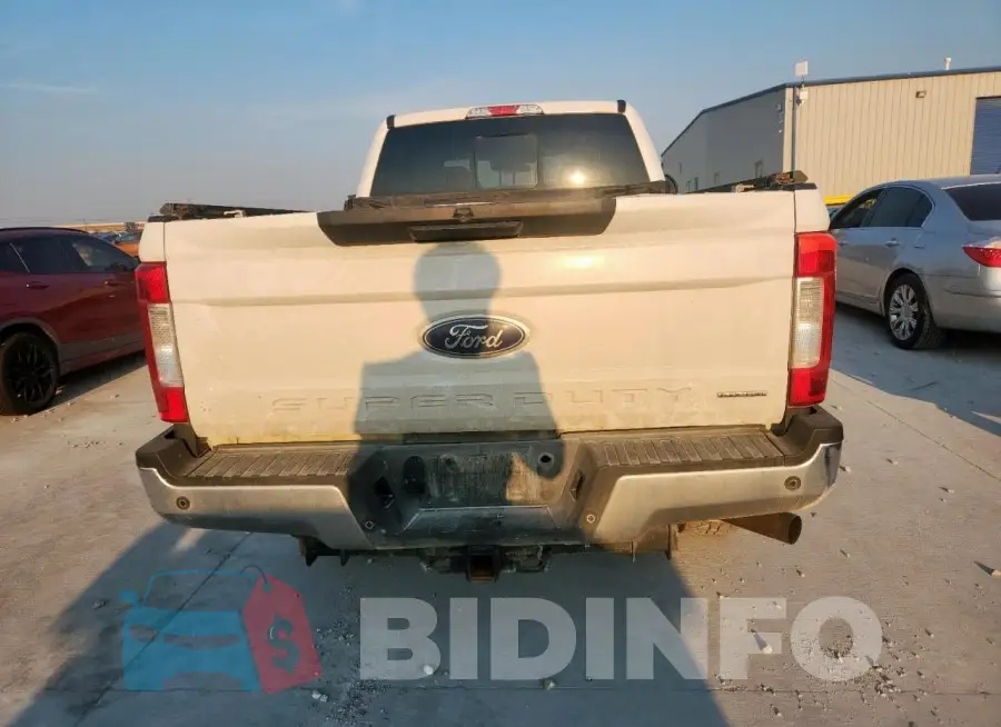 1FT7W2B67KEC37665 Photo# 6