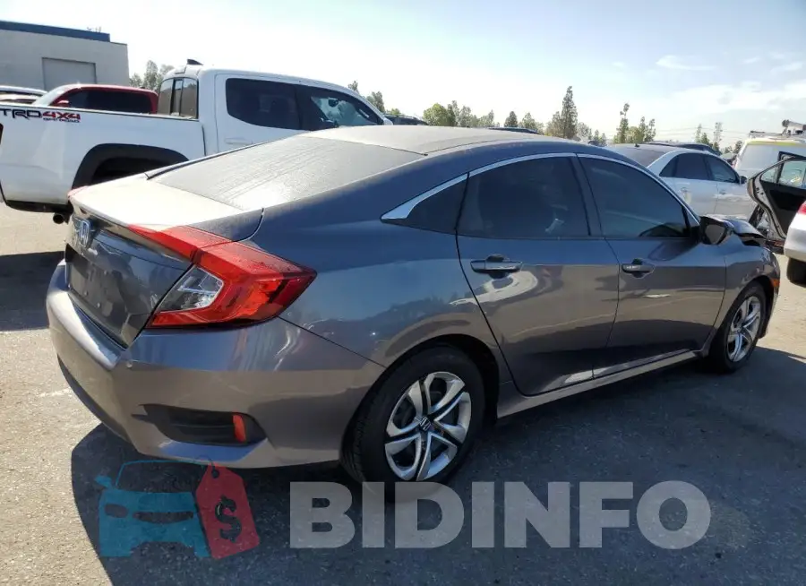 19XFC2F52HE015988 Photo# 3