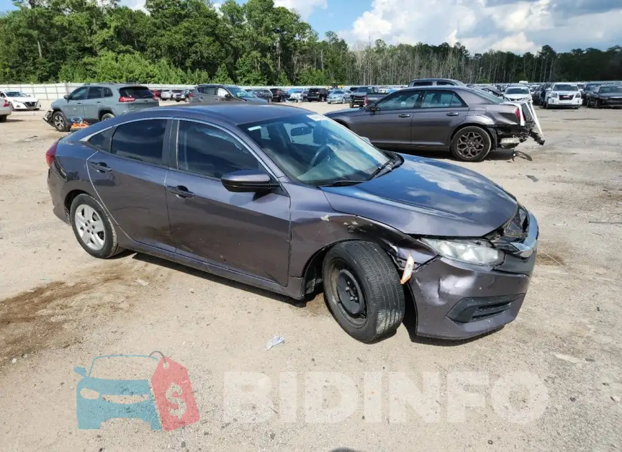 19XFC2F52HE065077 Photo# 4
