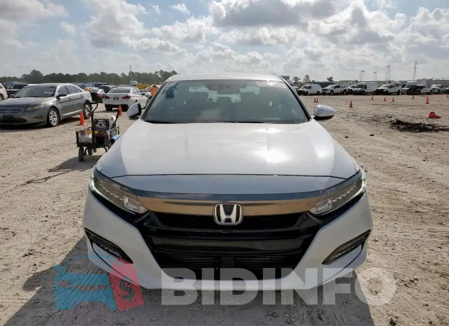 1HGCV1F37KA171428 Photo# 5