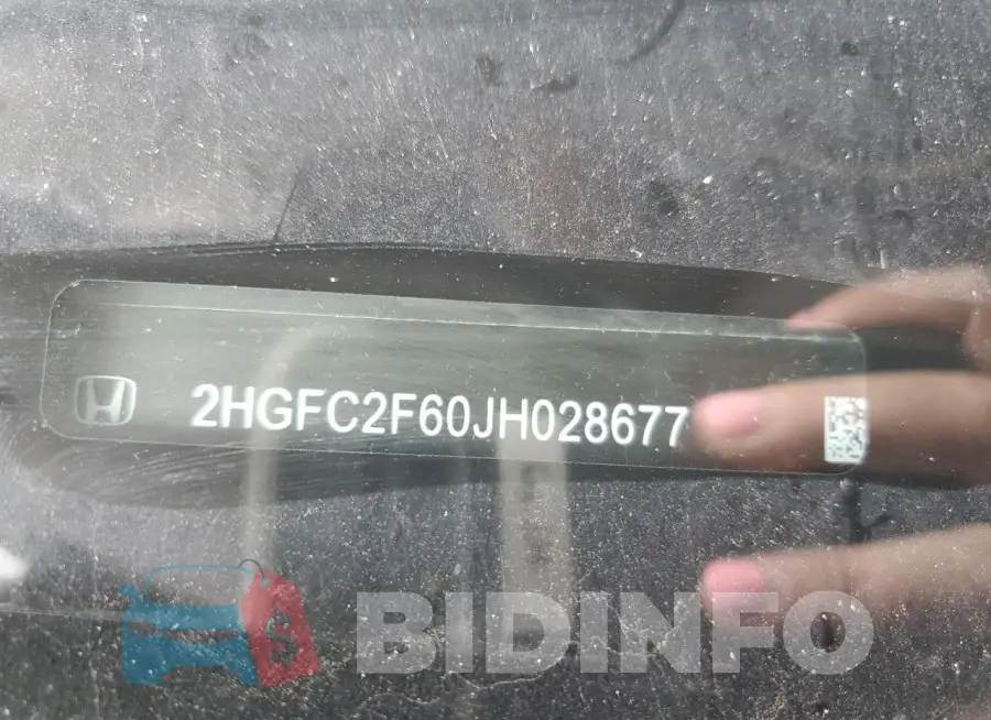2HGFC2F60JH028677 Photo# 13