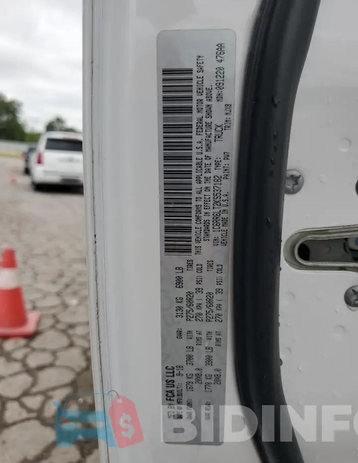 1C6RR6LT2KS537182 Photo# 13