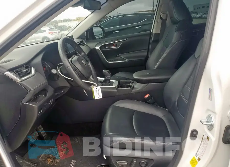 JTMC1RFV8KD514661 Photo# 7