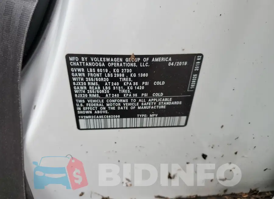 1V2MR2CA9KC562096 Photo# 13