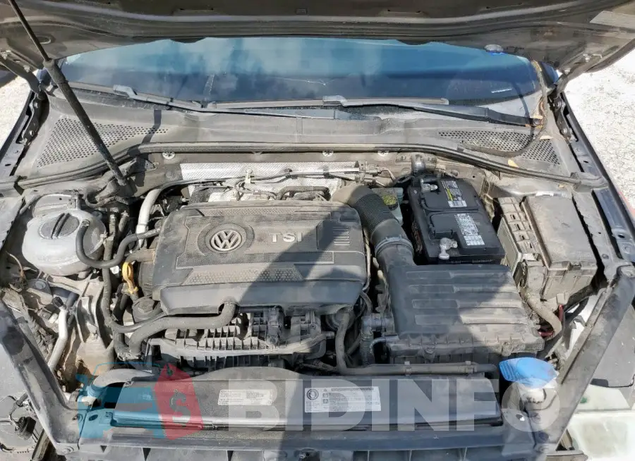 3VW217AUXHM015921 Photo# 12