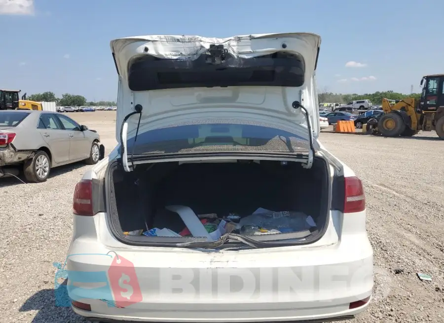 3VW2B7AJ5HM350944 Photo# 6
