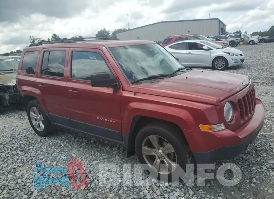 1C4NJPBB0GD526898 Photo# 4