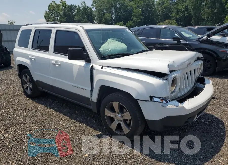 1C4NJPFAXHD187490 Photo# 4