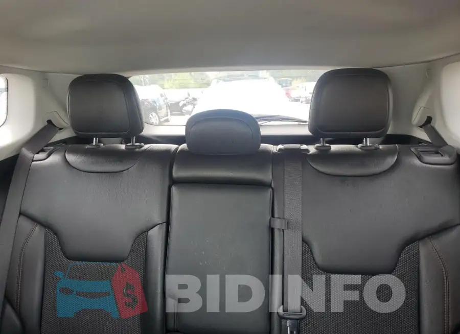 3C4NJDDB6LT184177 Photo# 10