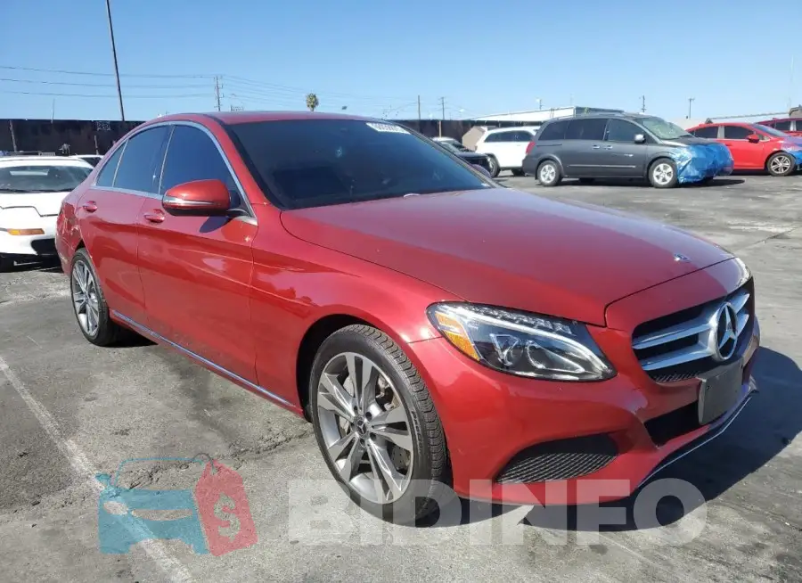 55SWF4HB1JU256588 Photo# 4