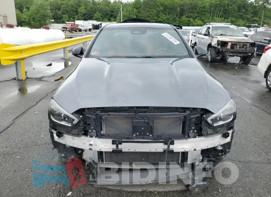 W1KAF4HB7RR182214 Photo# 5