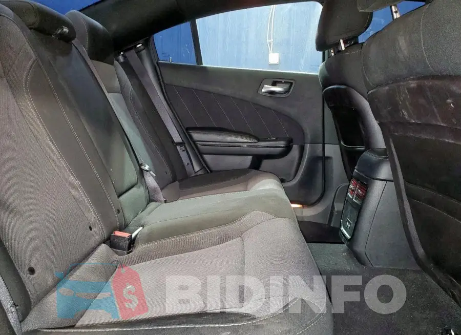 2C3CDXBG2KH714011 Photo# 10