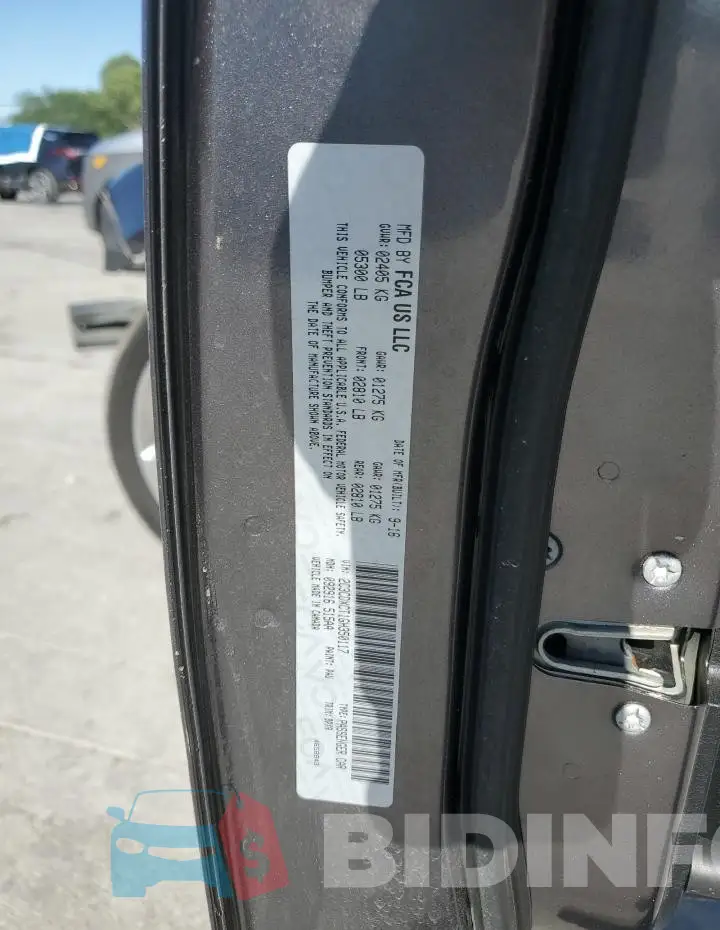 2C3CDXCT1GH350117 Photo# 12