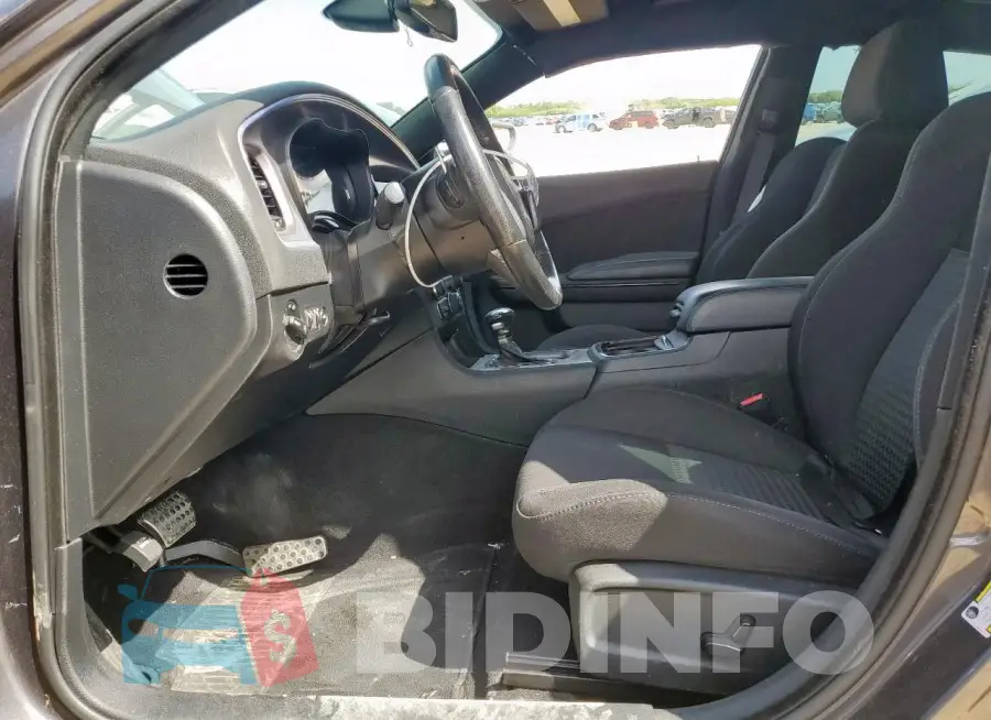 2C3CDXHG0KH693022 Photo# 7