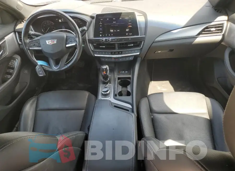 1G6DN5RK8M0113935 Photo# 8