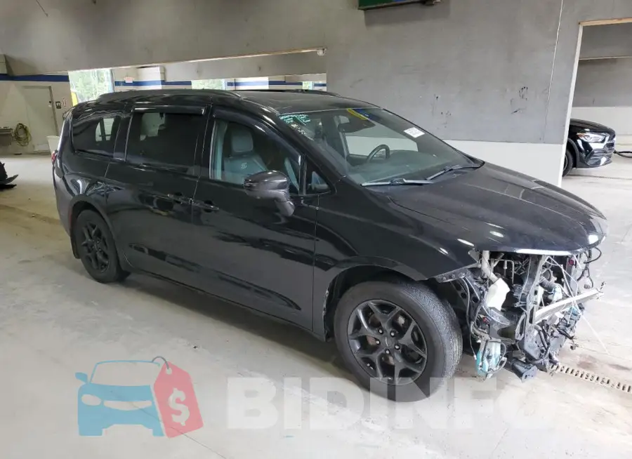 2C4RC1EG5KR668041 Photo# 4
