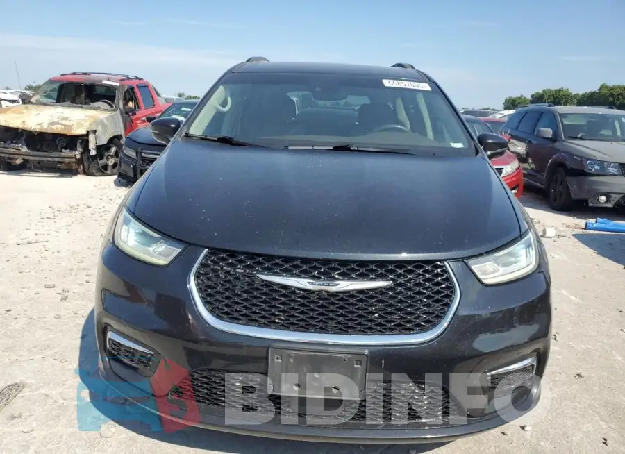 2C4RC1FG6MR521583 Photo# 5