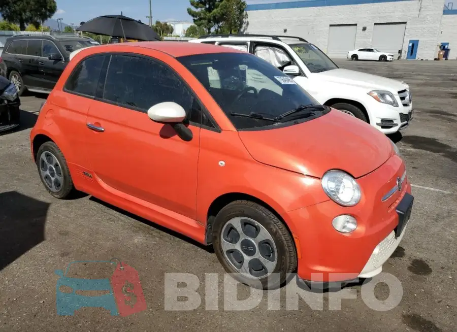 3C3CFFGE7HT544532 Photo# 4