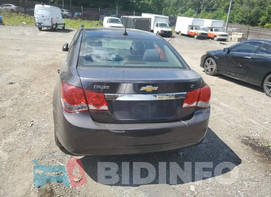 1G1PE5SB3G7147967 Photo# 6