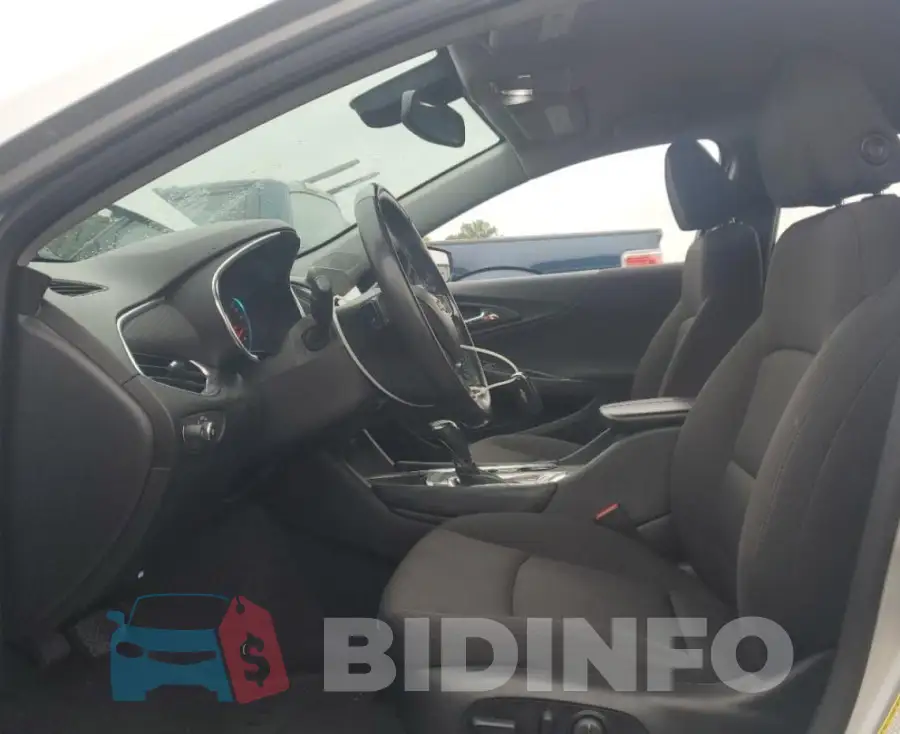 1G1ZD5ST9JF200060 Photo# 7