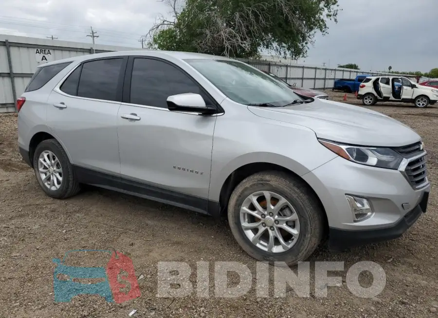 2GNAXTEV8M6162257 Photo# 4