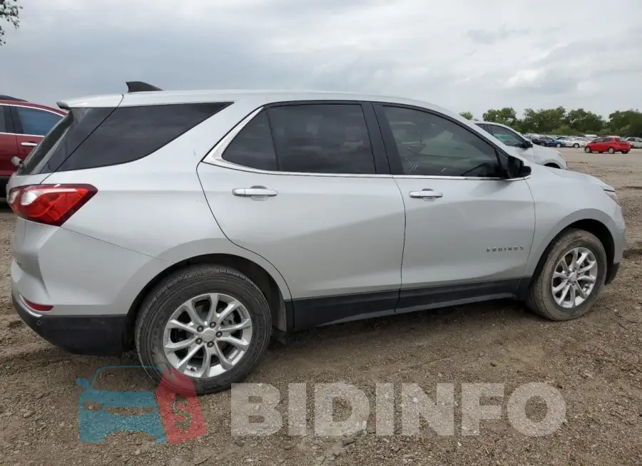 2GNAXTEV8M6162257 Photo# 3