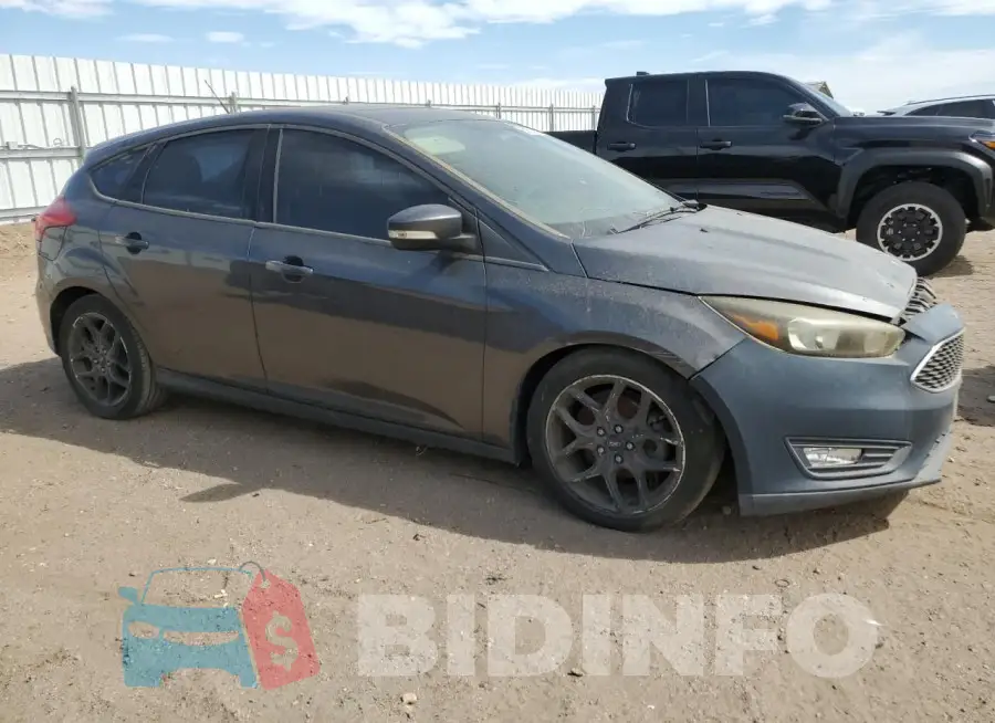 1FADP3M27HL333256 Photo# 4